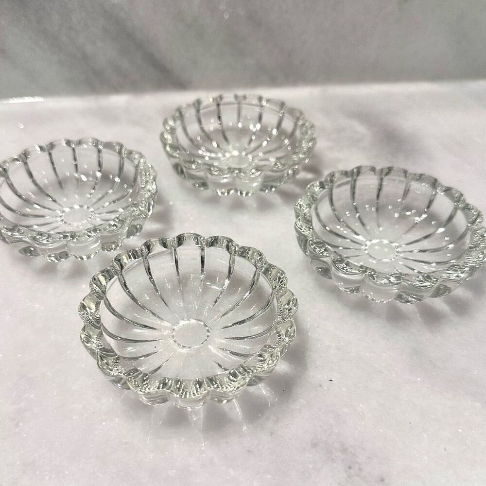 Vintage Crystal Salt/Seasoning Dishes Set of 4